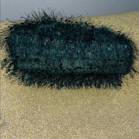 New Emerald Feather Evening Clutch - Picture 11 of 15